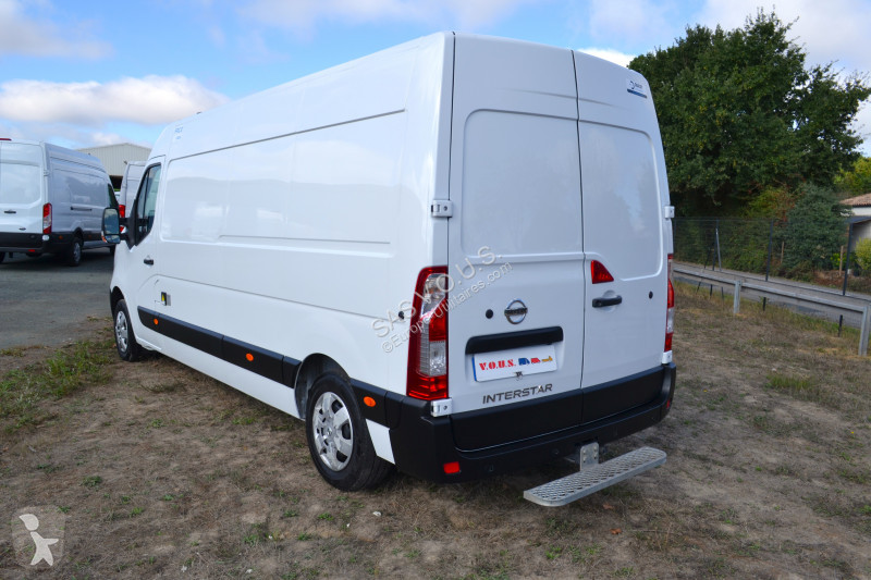 Лекотоварен автомобил Nissan NISSAN INTERSTAR...