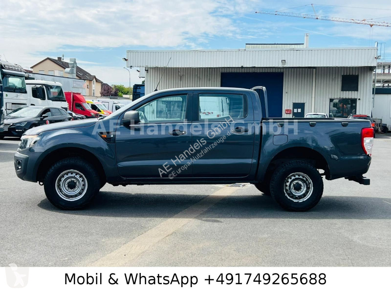 Лекотоварен автомобил Ford XL 2.2 DoKa 4x4...