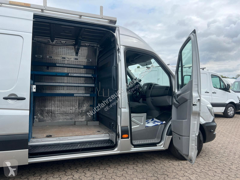 Bedrijfswagen Mercedes 313/316...
