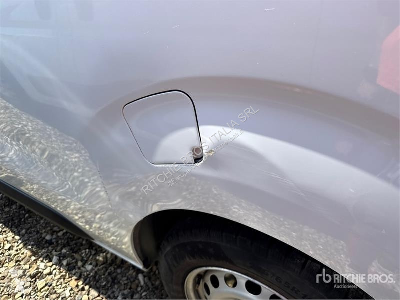 Комерційні автомобілі Opel 1.5