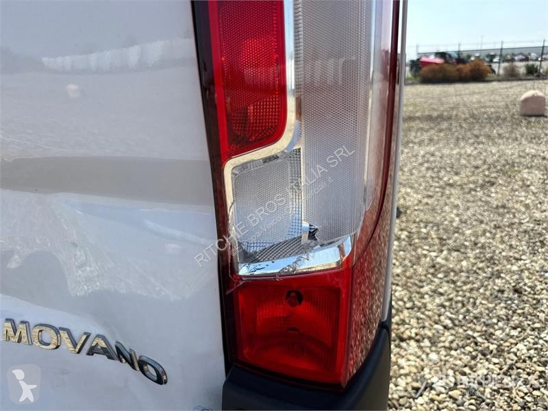 Véhicule utilitaire Opel 2.2