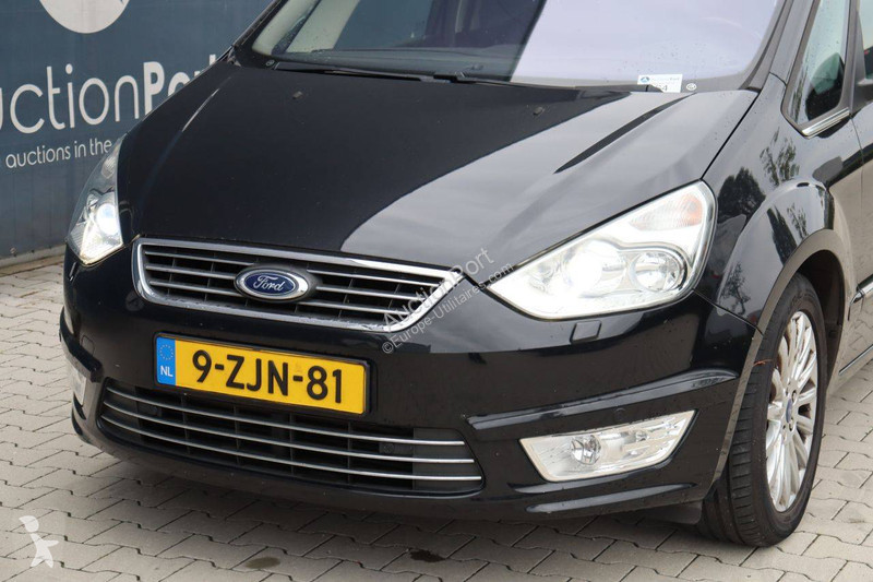 Furgoneta Ford