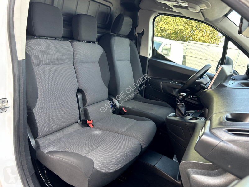 Furgoneta Peugeot Standard 650KG 1.5 Bluehdi...
