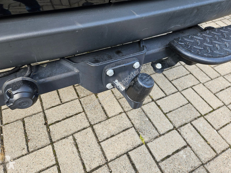 Véhicule utilitaire Mercedes 317 CDI...
