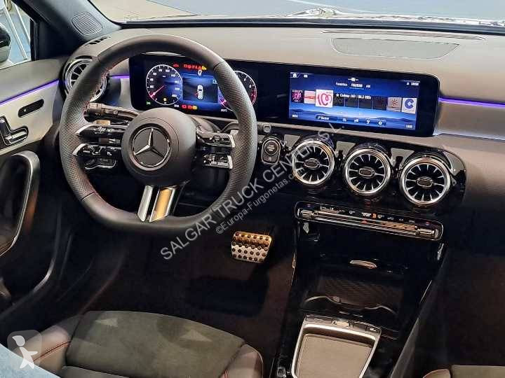 Furgoneta Mercedes