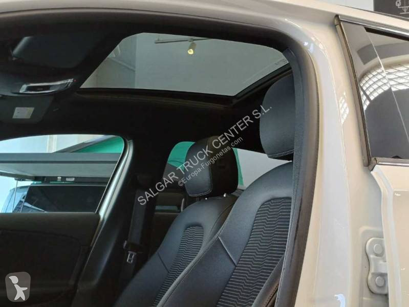 Furgoneta Mercedes