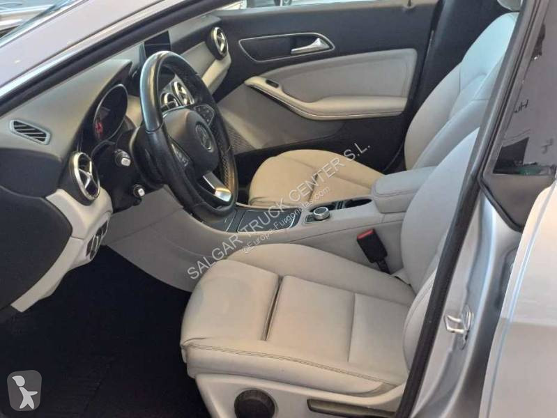 Furgoneta Mercedes