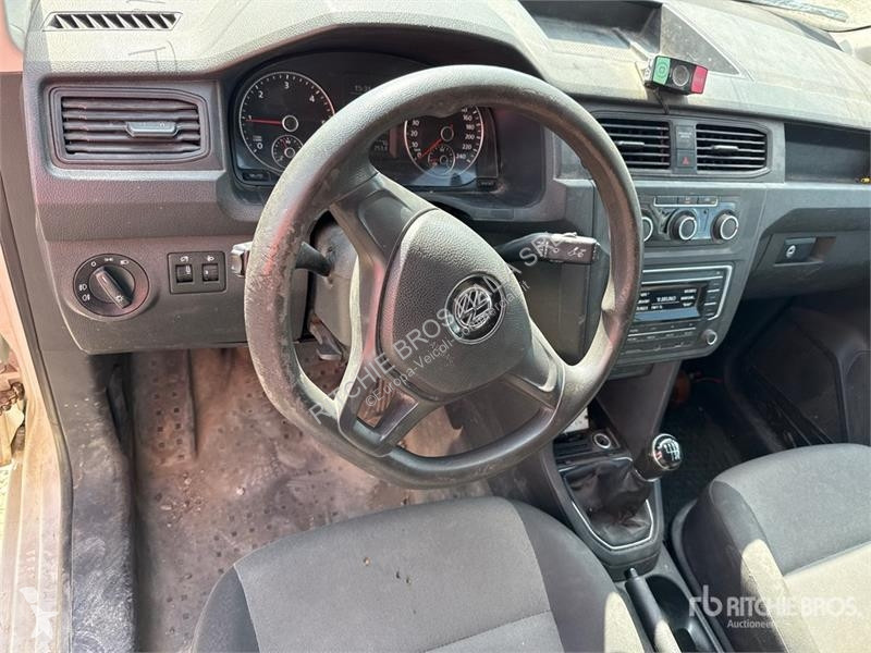 Комерційні автомобілі Volkswagen Cargo Van