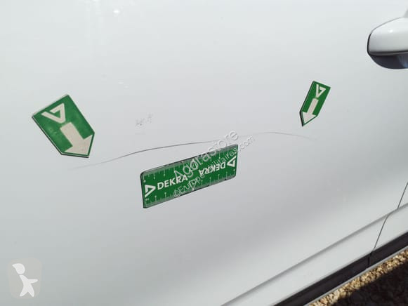 Комерційні автомобілі Renault CLIO