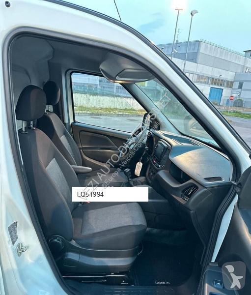 Лекотоварен автомобил Fiat DOBLO