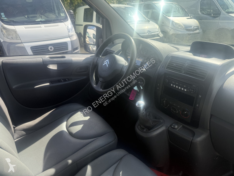 Лекотоварен автомобил Citroën JUMPY FG 29 L2H1...