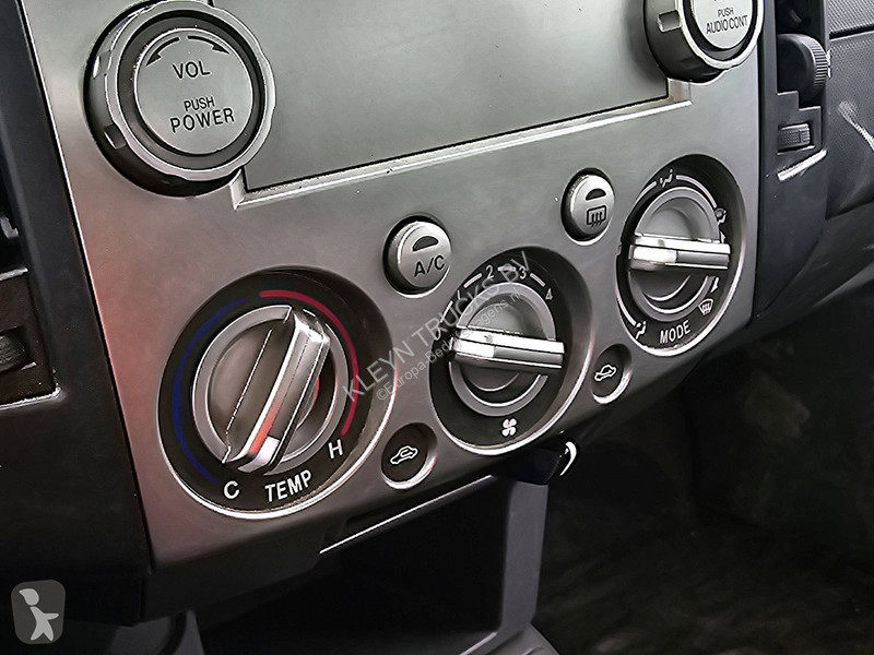 Комерційні автомобілі Ford 2.5TDCi Wildtrak SC