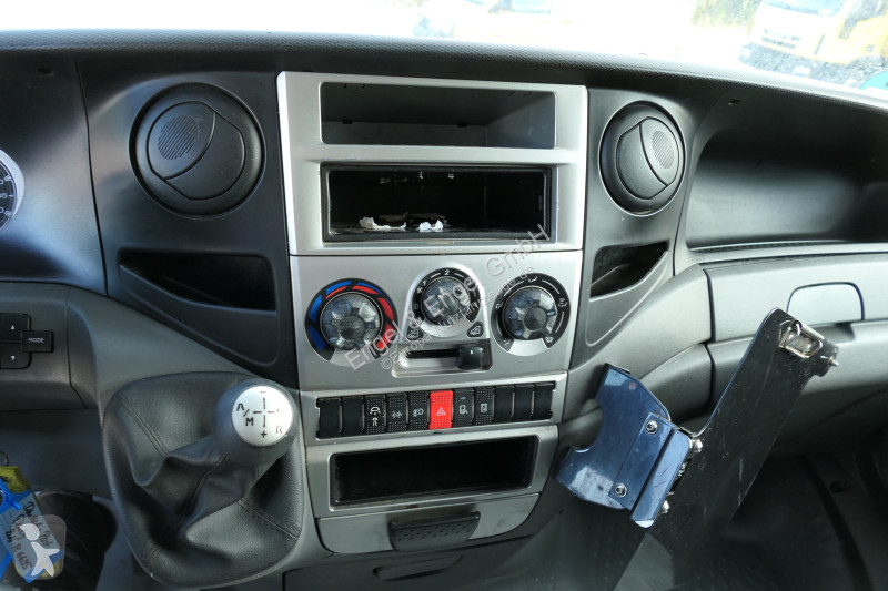 Furgoneta Iveco Daily 35 S11 C30C AUTOMATIK...