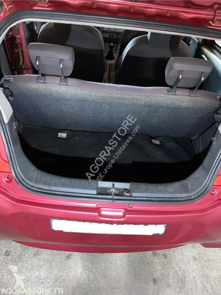 Лекотоварен автомобил Suzuki ALTO