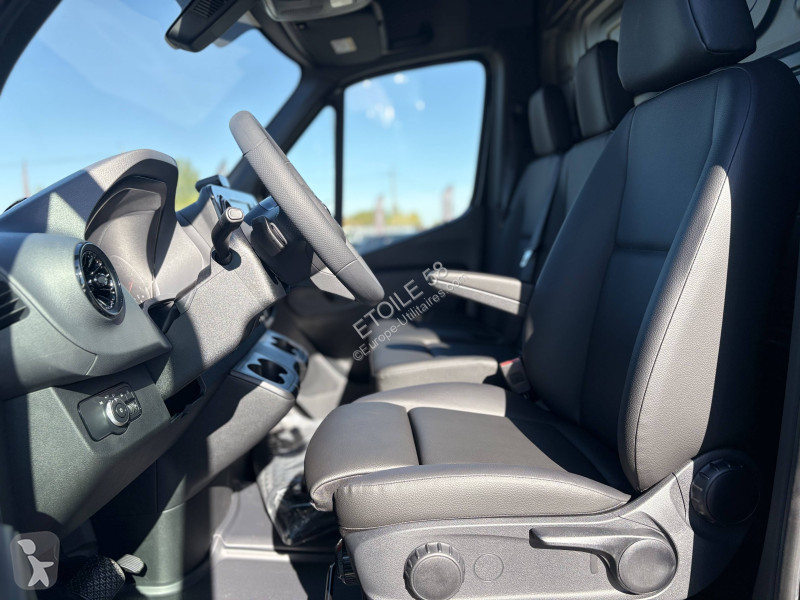 Лекотоварен автомобил Mercedes SPRINTER FGN 315...