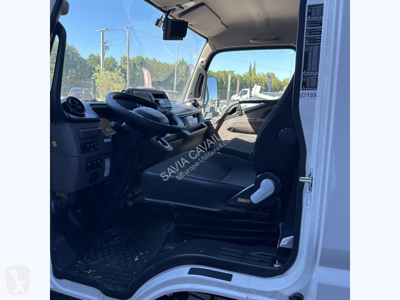 Véhicule utilitaire Fuso 7C15