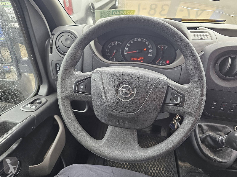Лекотоварен автомобил Opel