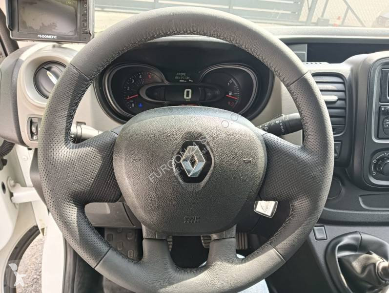 Лекотоварен автомобил Renault 1.6 DCi 125HP