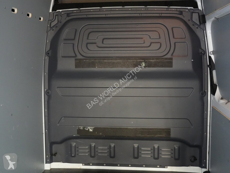 Лекотоварен автомобил Mercedes 315 CDI