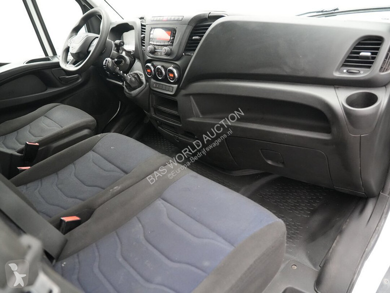Furgoneta Iveco 35S14