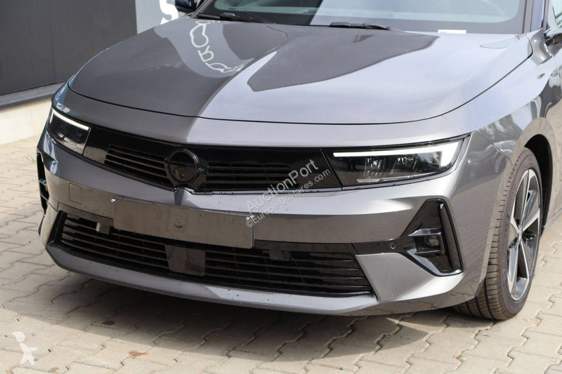 Furgoneta Opel Sports Tourer