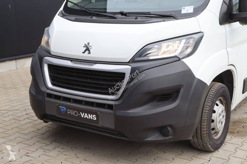 Furgoneta Peugeot
