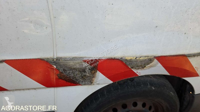 Лекотоварен автомобил Renault TRAFIC