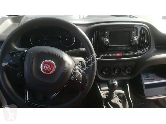 Лекотоварен автомобил Fiat DOBLO