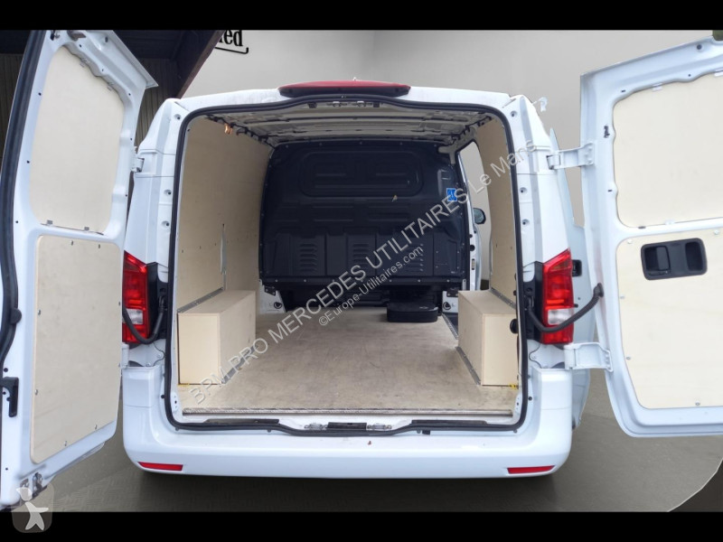 Лекотоварен автомобил Mercedes Vito Fg 112...