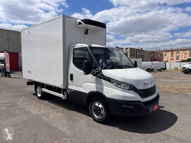Лекотоварен автомобил Iveco 35C14