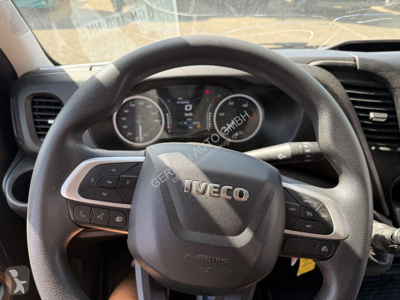 Užitkové vozidlo Iveco 35C16
