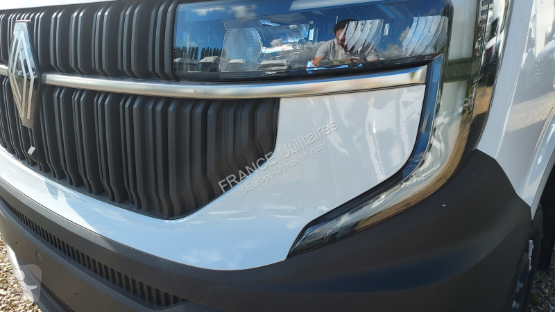 Коммерческий автомобиль Renault MASTER IV FG...