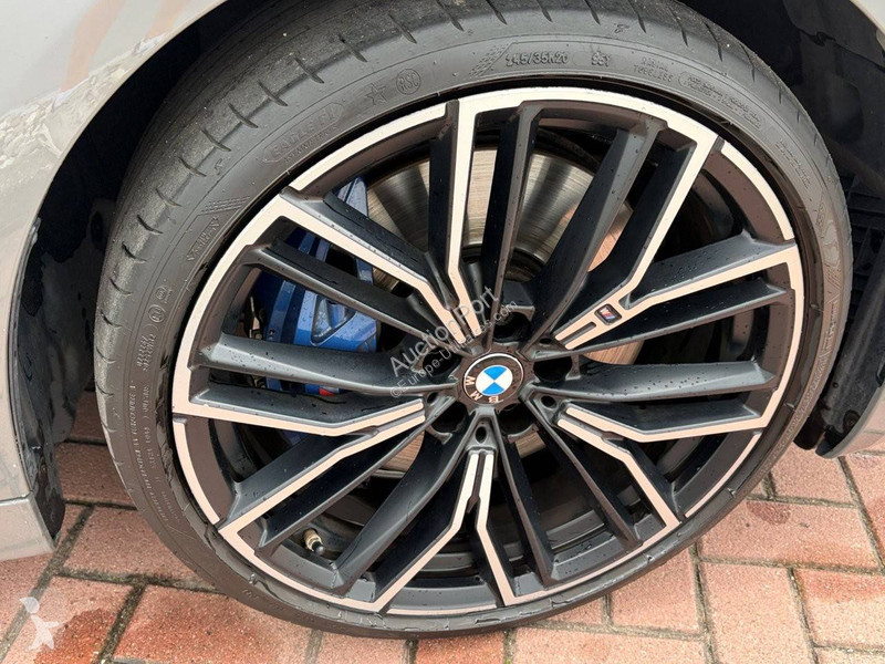BMW  545E XDRIVE van