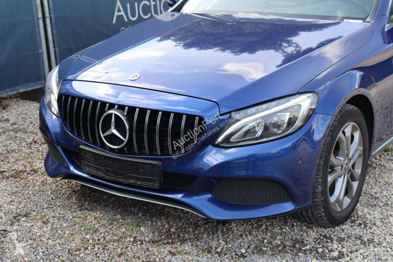 Bedrijfswagen Mercedes 180 D C-lasse