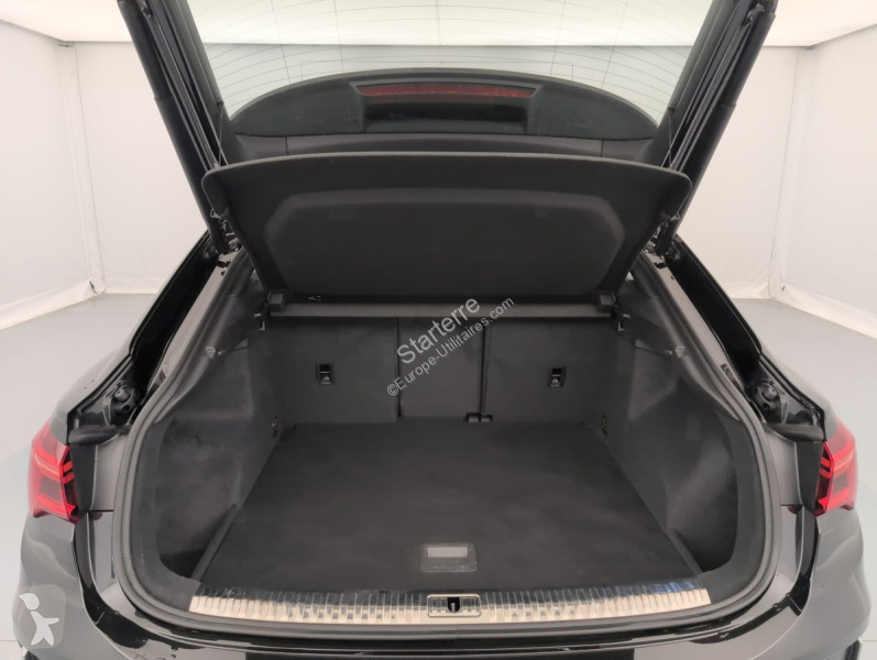 Véhicule utilitaire Audi Q3