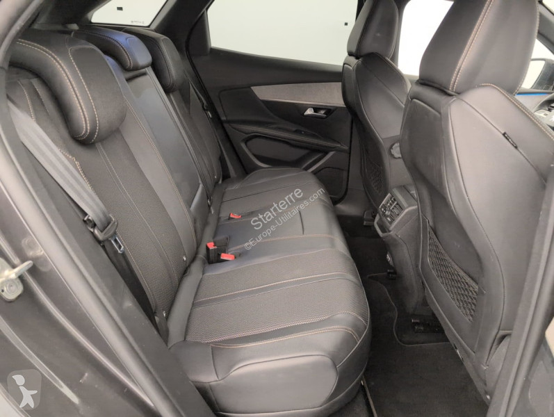 Véhicule utilitaire Peugeot