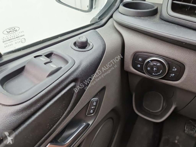 Užitkové vozidlo Ford 300 2.0 TDCI L2H1 Trend...