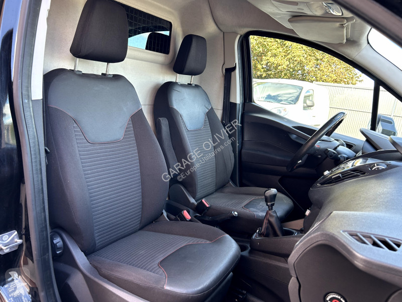 Коммерческий автомобиль Ford Transit 1.5 TDCI...