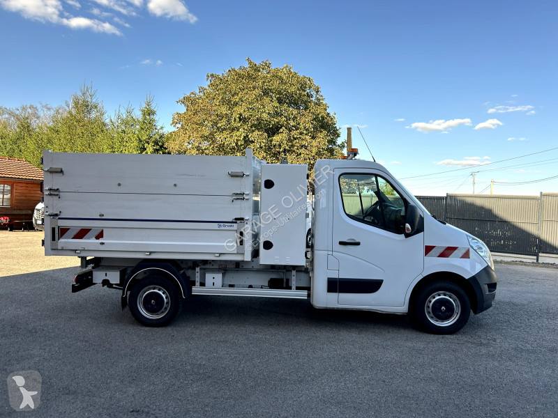Коммерческий автомобиль Renault Benne F3500 L2...