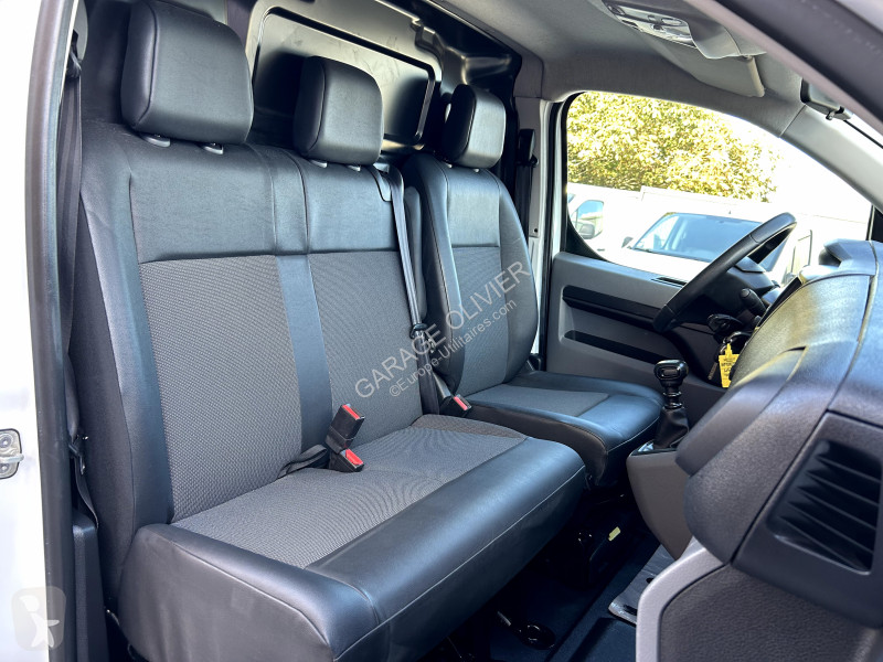Коммерческий автомобиль Citroën M Bluehdi 120...