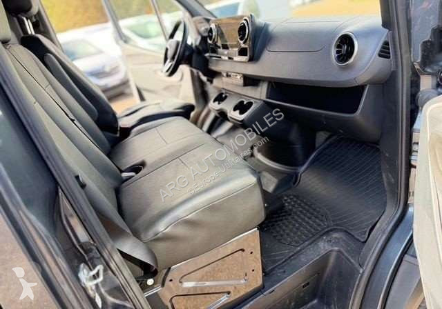 Коммерческий автомобиль Mercedes