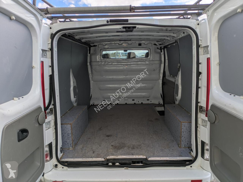 Коммерческий автомобиль Opel REMORQUE CARGO VAN