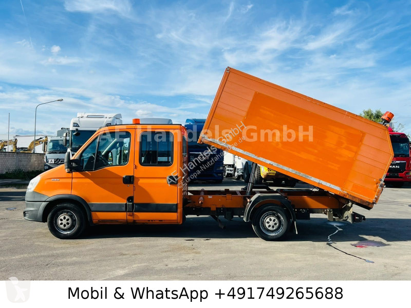 Véhicule utilitaire Iveco 35S13
