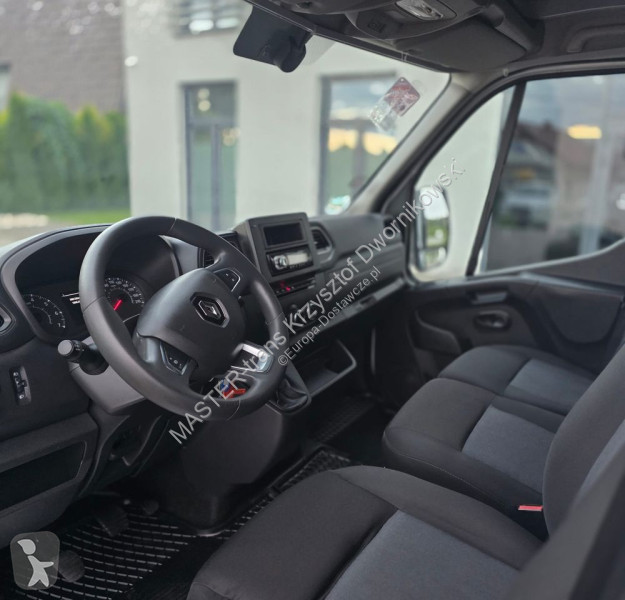 Коммерческий автомобиль Renault