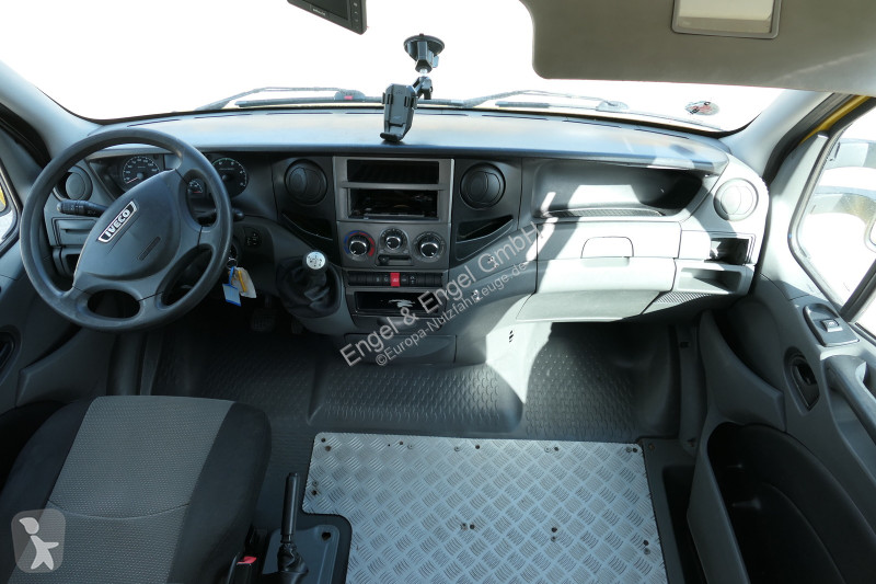 Furgoneta Iveco Daily 35 S11 C30C AUTOMATIK...