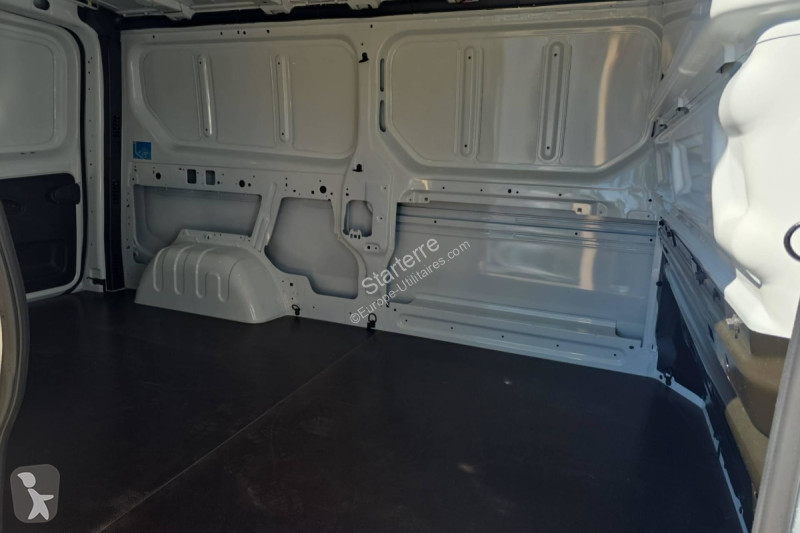 Véhicule utilitaire Renault  TRAFIC FOURGON