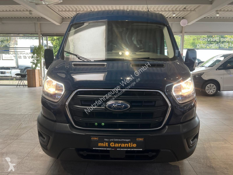 Furgoneta Ford...