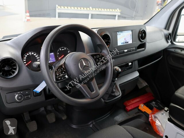 Furgoneta Mercedes Sprinter 215CDI...