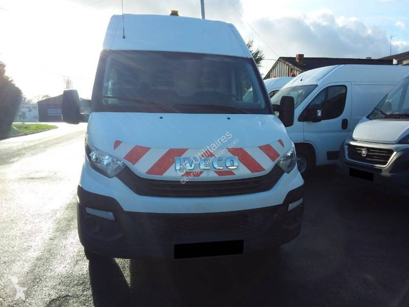 Furgoneta Iveco 35C15