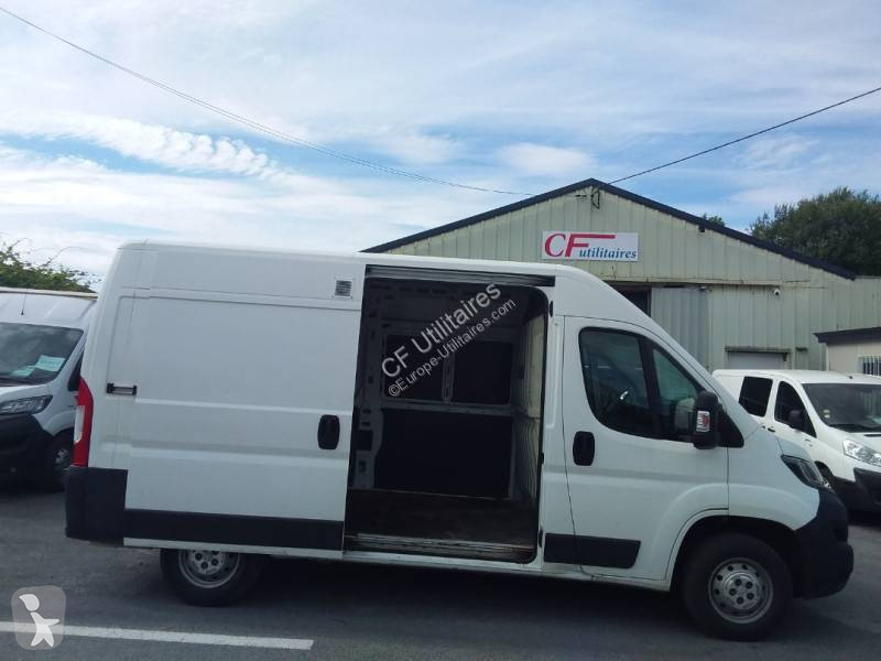 Furgoneta Peugeot 2,0L HDI 130